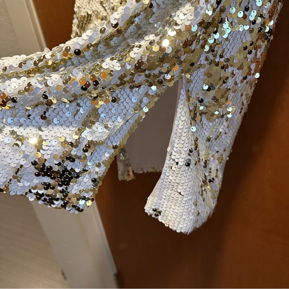 DAVI & DANI Glittering Gold/White Sequin Pencil Skirt - Picture 4 of 6